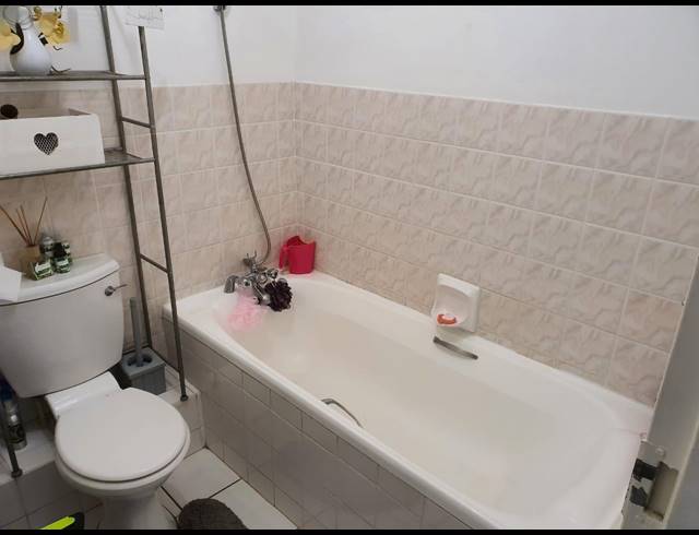2 BEDROOM APARTMENT TO LET IN NORTH BEACH